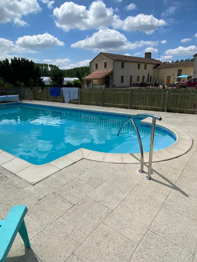 Loire Escapes - Maison D'Hibou Berrie Exterior photo